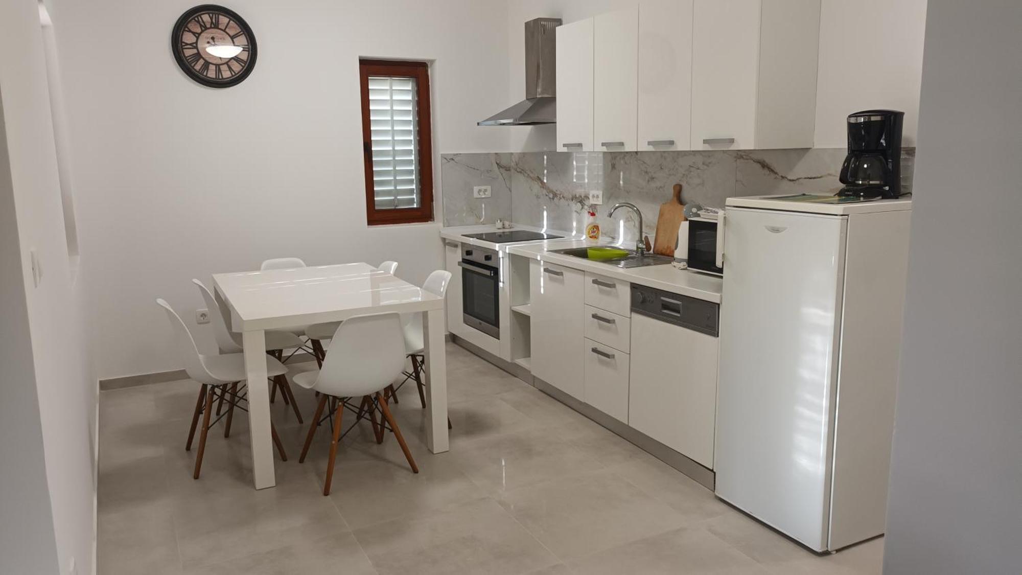 Apartments Njivice Bajcic Ngoại thất bức ảnh